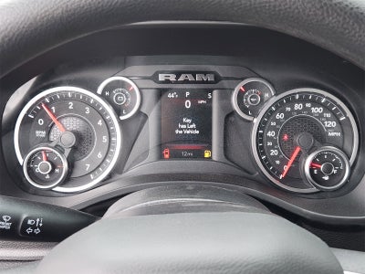 2026 RAM Ram 1500 RAM 1500 EXPRESS CREW CAB 4X2 5'7' BOX