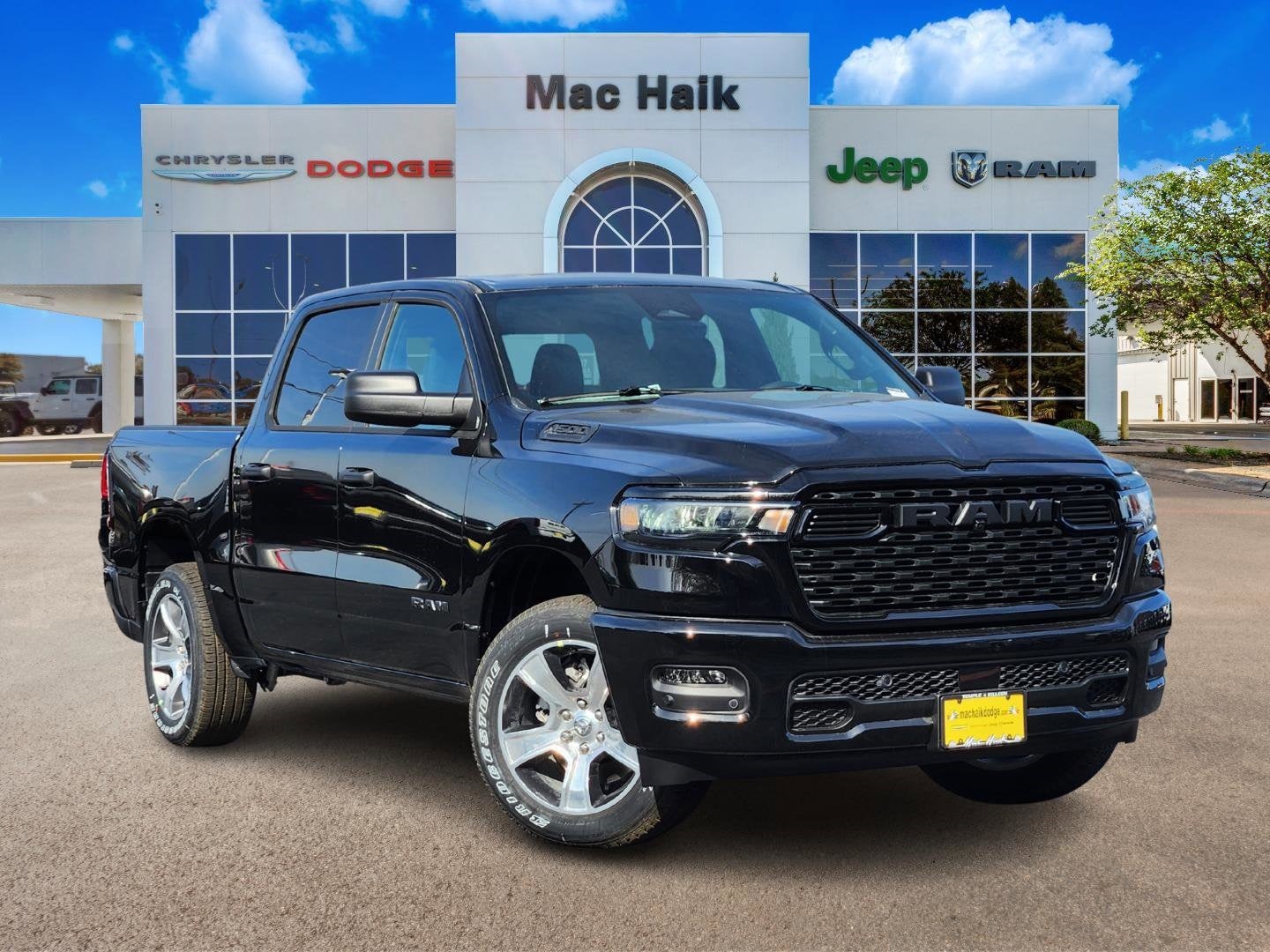 2026 RAM Ram 1500 RAM 1500 EXPRESS CREW CAB 4X2 5'7' BOX