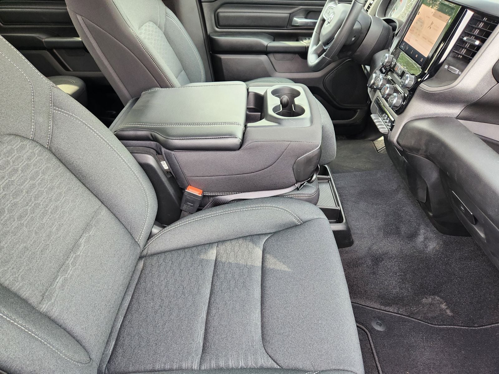 2026 RAM Ram 1500 RAM 1500 EXPRESS CREW CAB 4X2 5'7' BOX