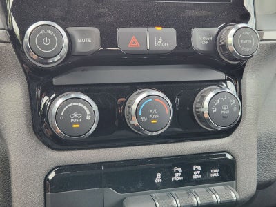 2026 RAM Ram 1500 RAM 1500 EXPRESS CREW CAB 4X2 5'7' BOX