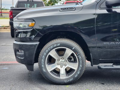 2026 RAM Ram 1500 RAM 1500 EXPRESS CREW CAB 4X2 5'7' BOX