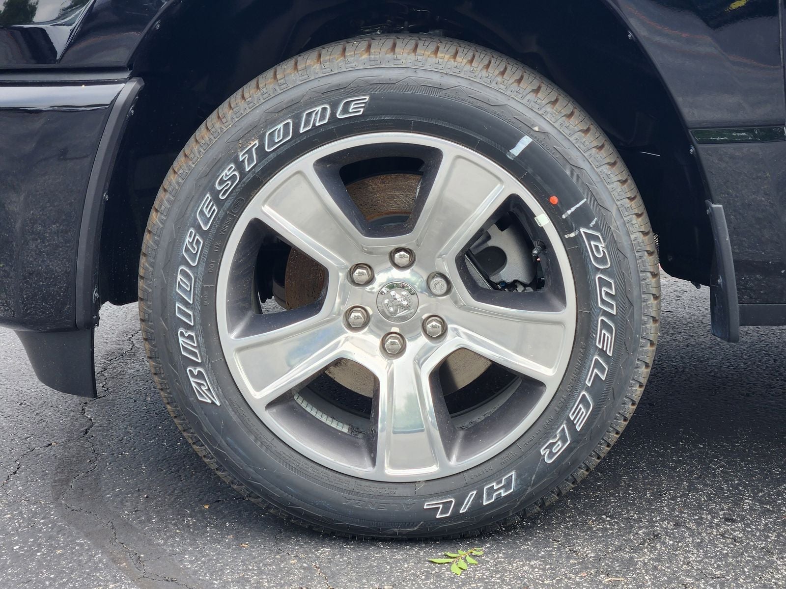 2026 RAM Ram 1500 RAM 1500 EXPRESS CREW CAB 4X2 5'7' BOX