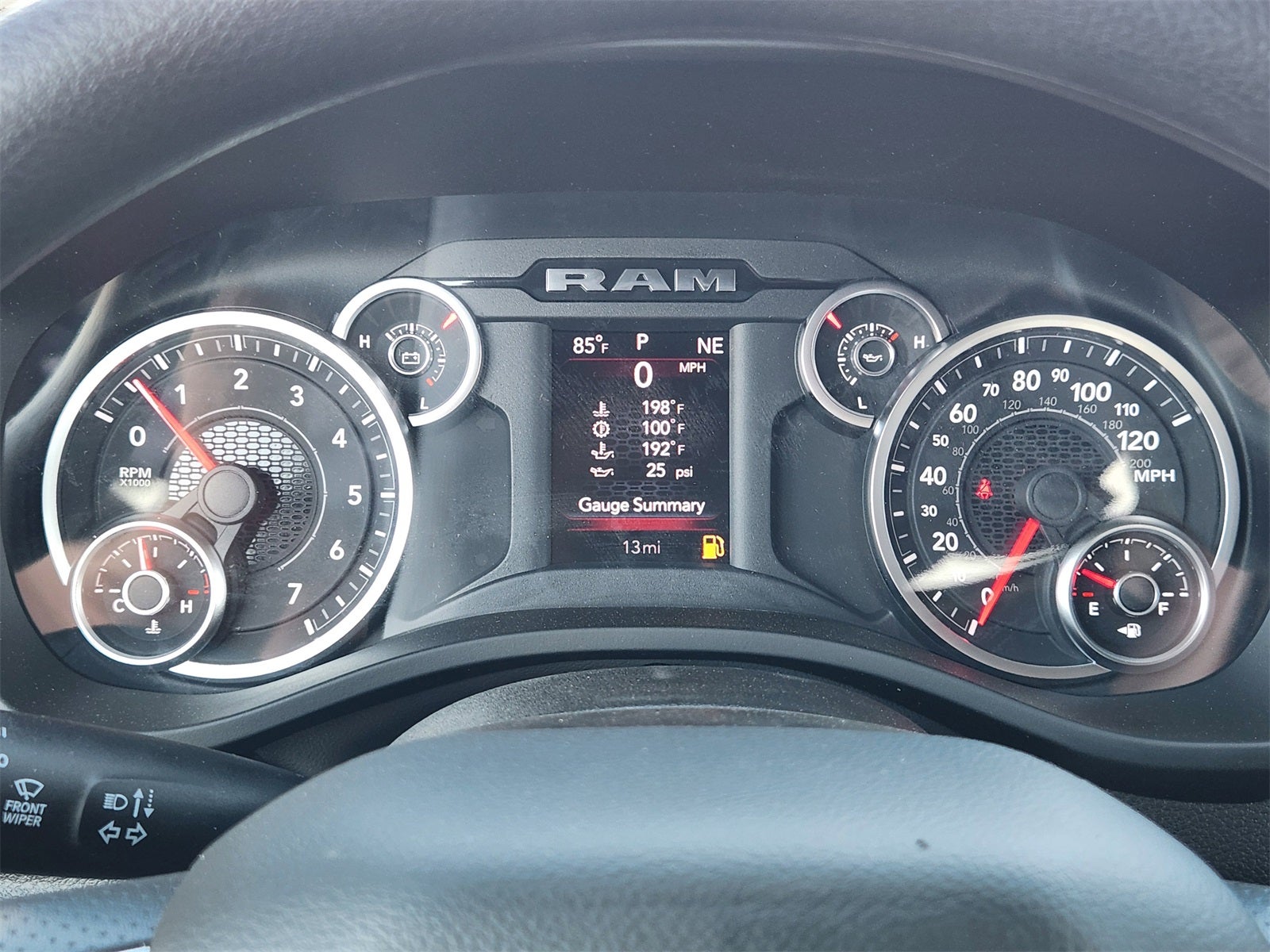 2026 RAM Ram 1500 RAM 1500 EXPRESS CREW CAB 4X2 5'7' BOX