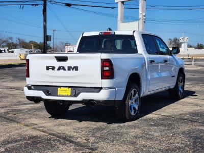 2026 RAM Ram 1500 RAM 1500 EXPRESS CREW CAB 4X2 5'7' BOX