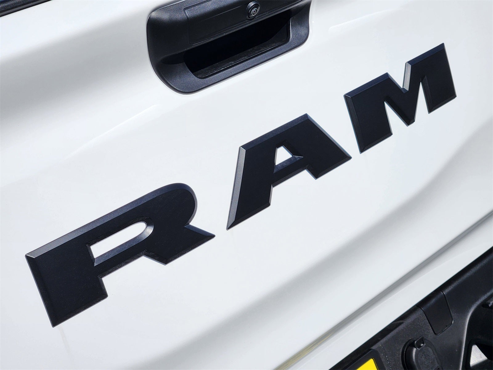 2026 RAM Ram 1500 RAM 1500 EXPRESS CREW CAB 4X2 5'7' BOX