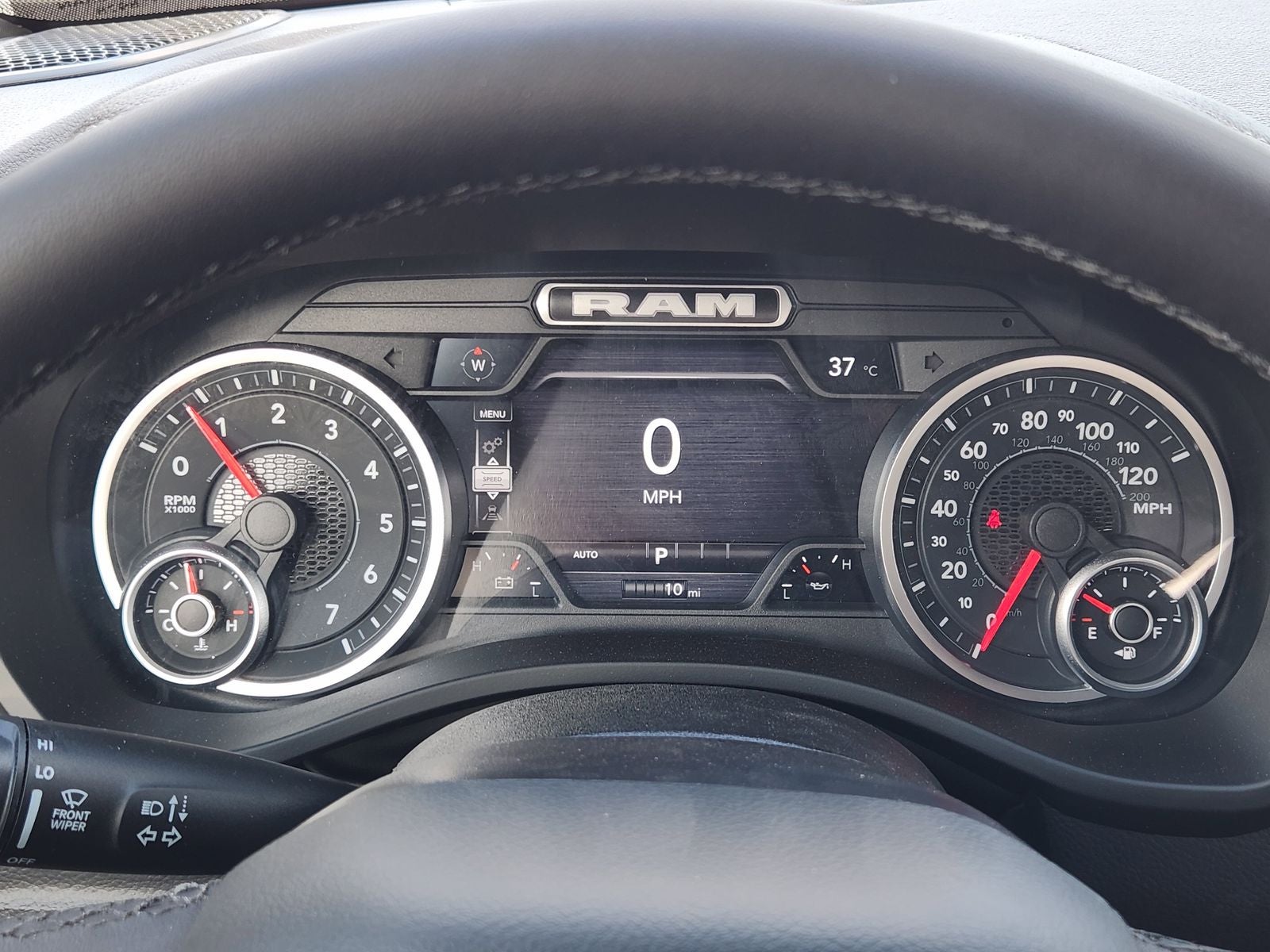 2026 RAM Ram 1500 RAM 1500 LARAMIE CREW CAB 4X2 5'7' BOX