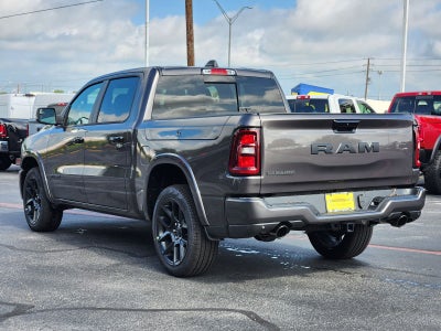 2026 RAM Ram 1500 RAM 1500 LARAMIE CREW CAB 4X2 5'7' BOX