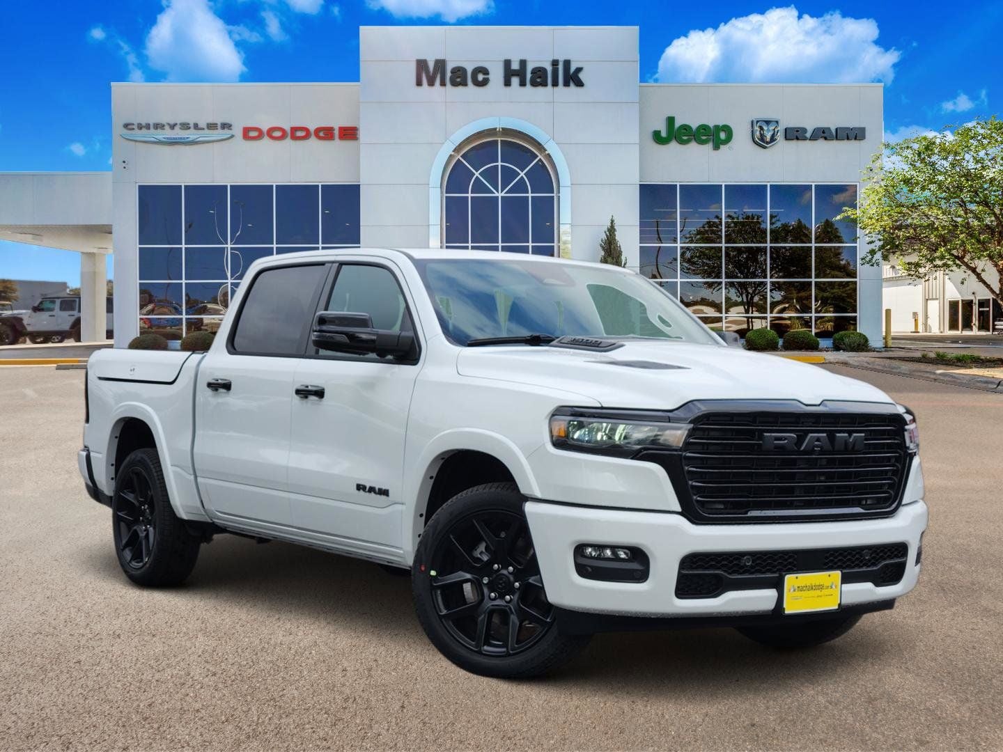 2026 RAM Ram 1500 RAM 1500 LARAMIE CREW CAB 4X2 5'7' BOX