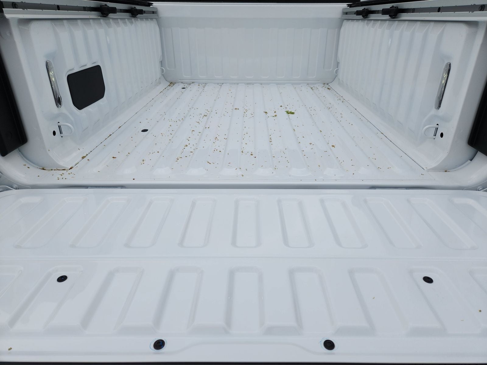 2026 RAM Ram 1500 RAM 1500 LARAMIE CREW CAB 4X2 5'7' BOX