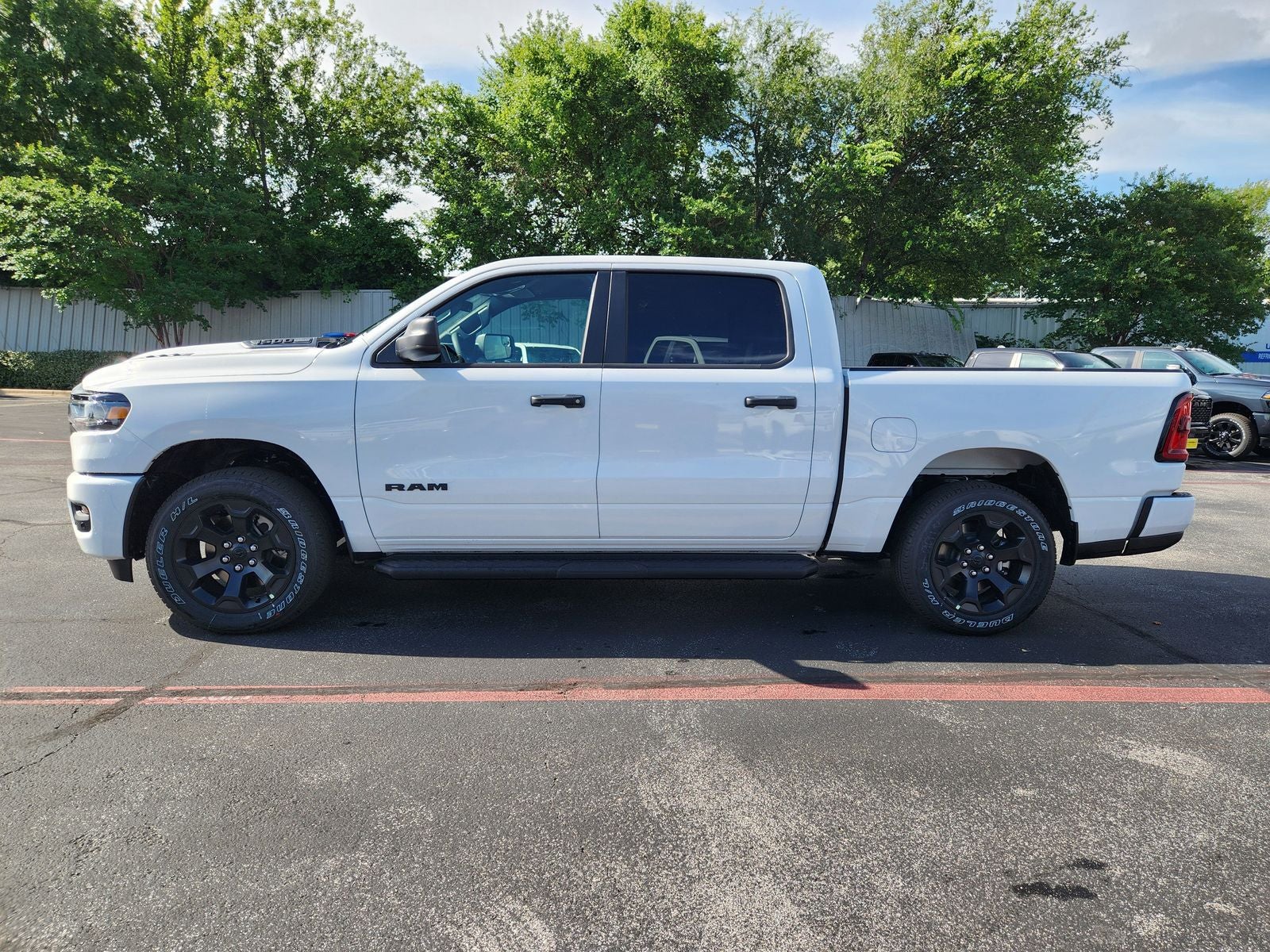 2026 RAM Ram 1500 RAM 1500 EXPRESS CREW CAB 4X4 5'7' BOX