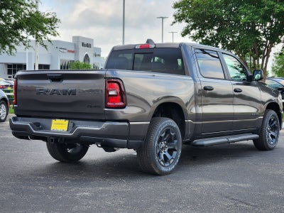 2026 RAM Ram 1500 RAM 1500 EXPRESS CREW CAB 4X4 5'7' BOX