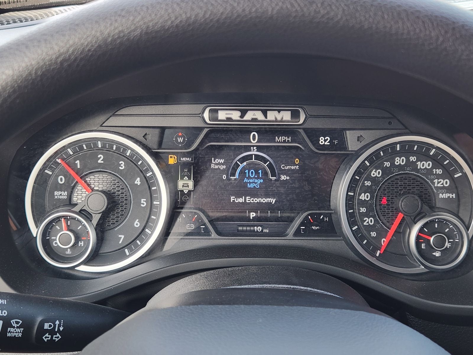 2026 RAM Ram 1500 RAM 1500 EXPRESS CREW CAB 4X4 5'7' BOX