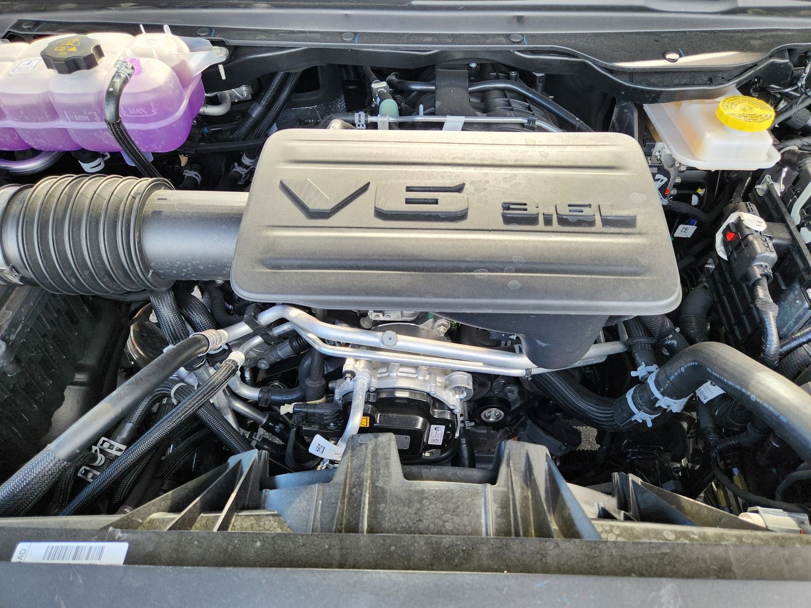 2026 RAM Ram 1500 RAM 1500 EXPRESS CREW CAB 4X4 5'7' BOX