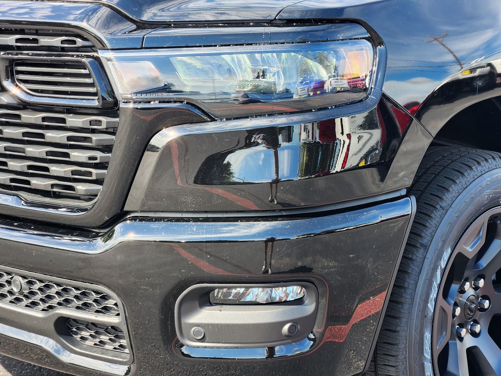 2026 RAM Ram 1500 RAM 1500 EXPRESS CREW CAB 4X4 5'7' BOX