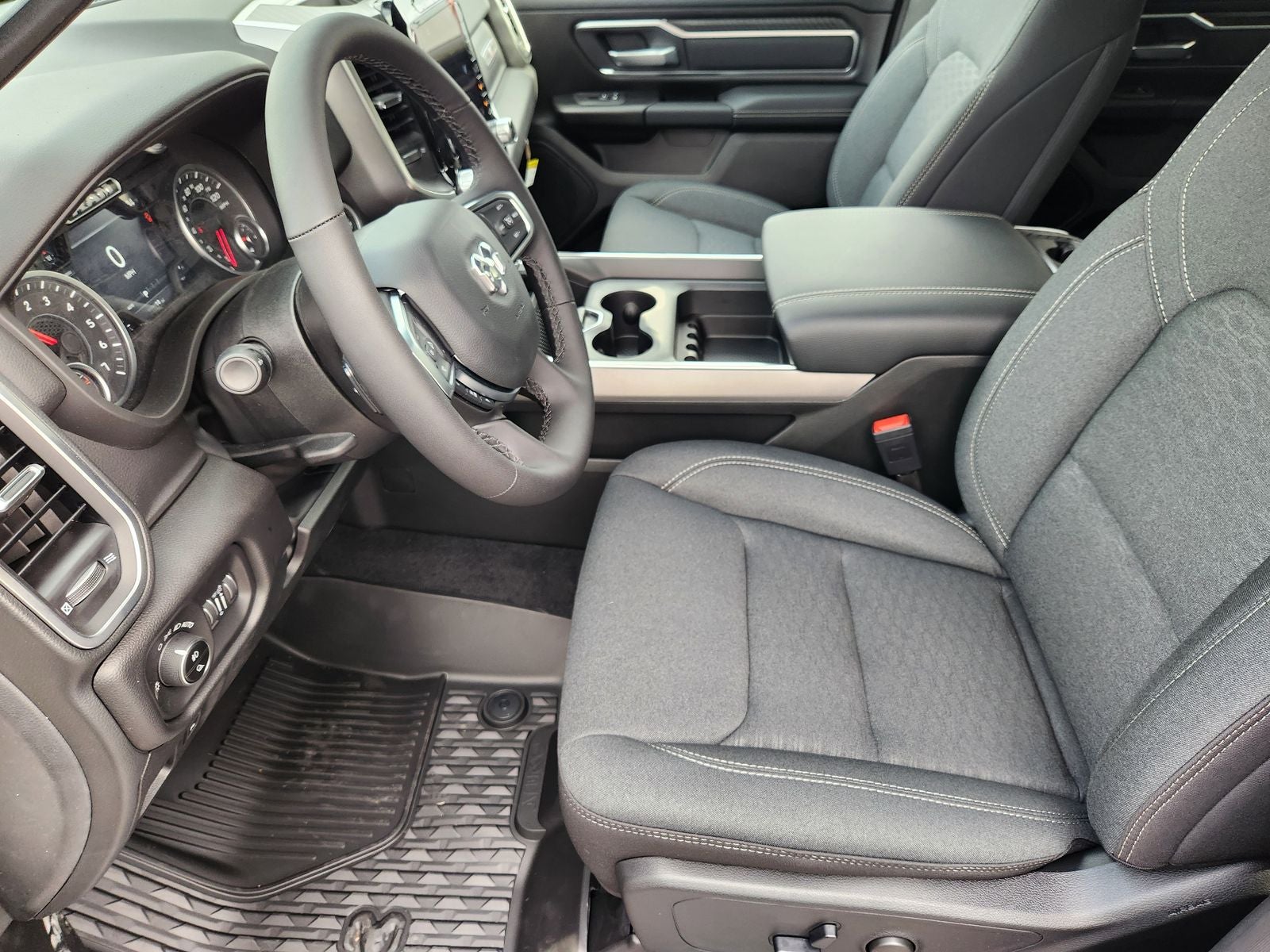 2026 RAM Ram 1500 RAM 1500 LONE STAR CREW CAB 4X4 5'7' BOX