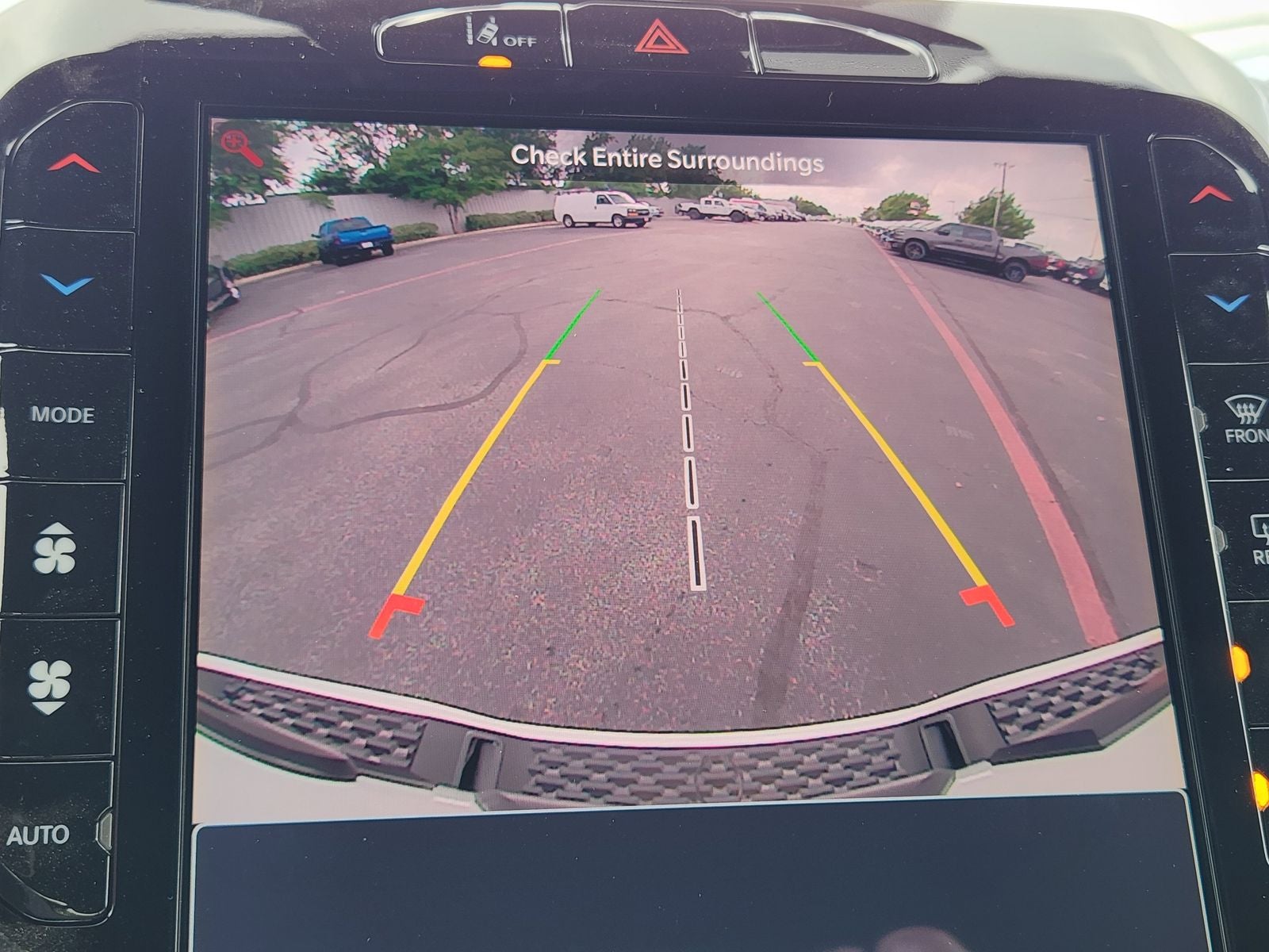 2026 RAM Ram 1500 RAM 1500 LONE STAR CREW CAB 4X4 5'7' BOX