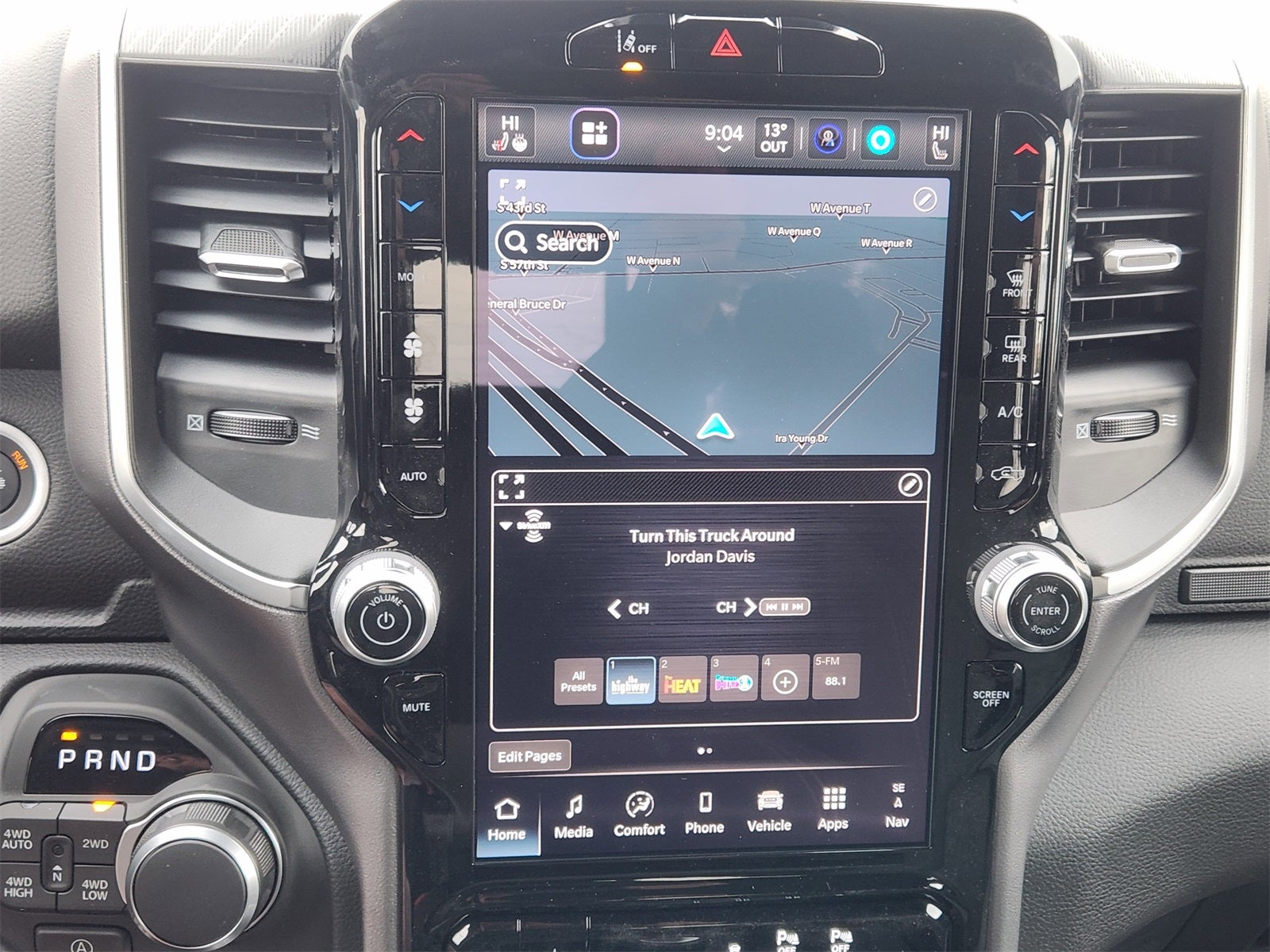 2026 RAM Ram 1500 RAM 1500 LONE STAR CREW CAB 4X4 5'7' BOX