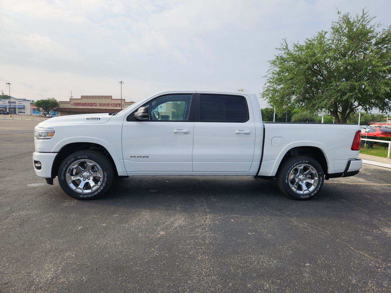2026 RAM Ram 1500 RAM 1500 LONE STAR CREW CAB 4X4 5'7' BOX
