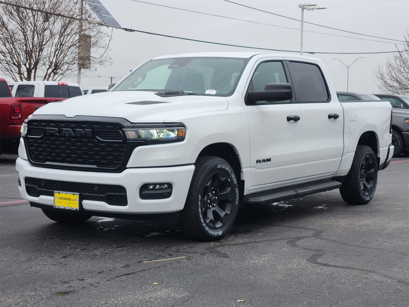 2026 RAM Ram 1500 RAM 1500 EXPRESS CREW CAB 4X4 5'7' BOX