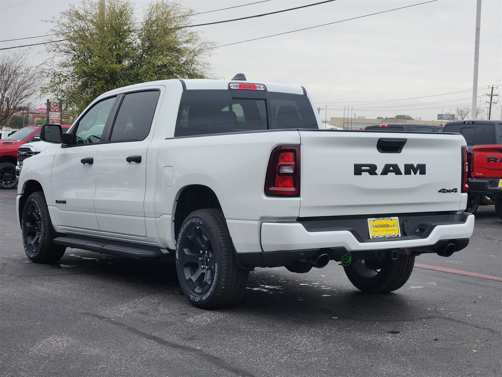 2026 RAM Ram 1500 RAM 1500 EXPRESS CREW CAB 4X4 5'7' BOX