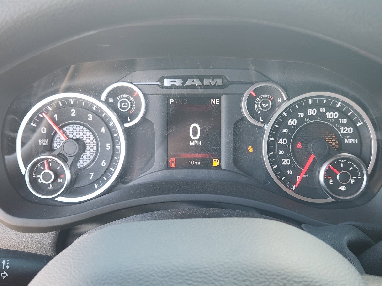 2026 RAM Ram 2500 RAM 2500 TRADESMAN CREW CAB 4X4 6'4' BOX