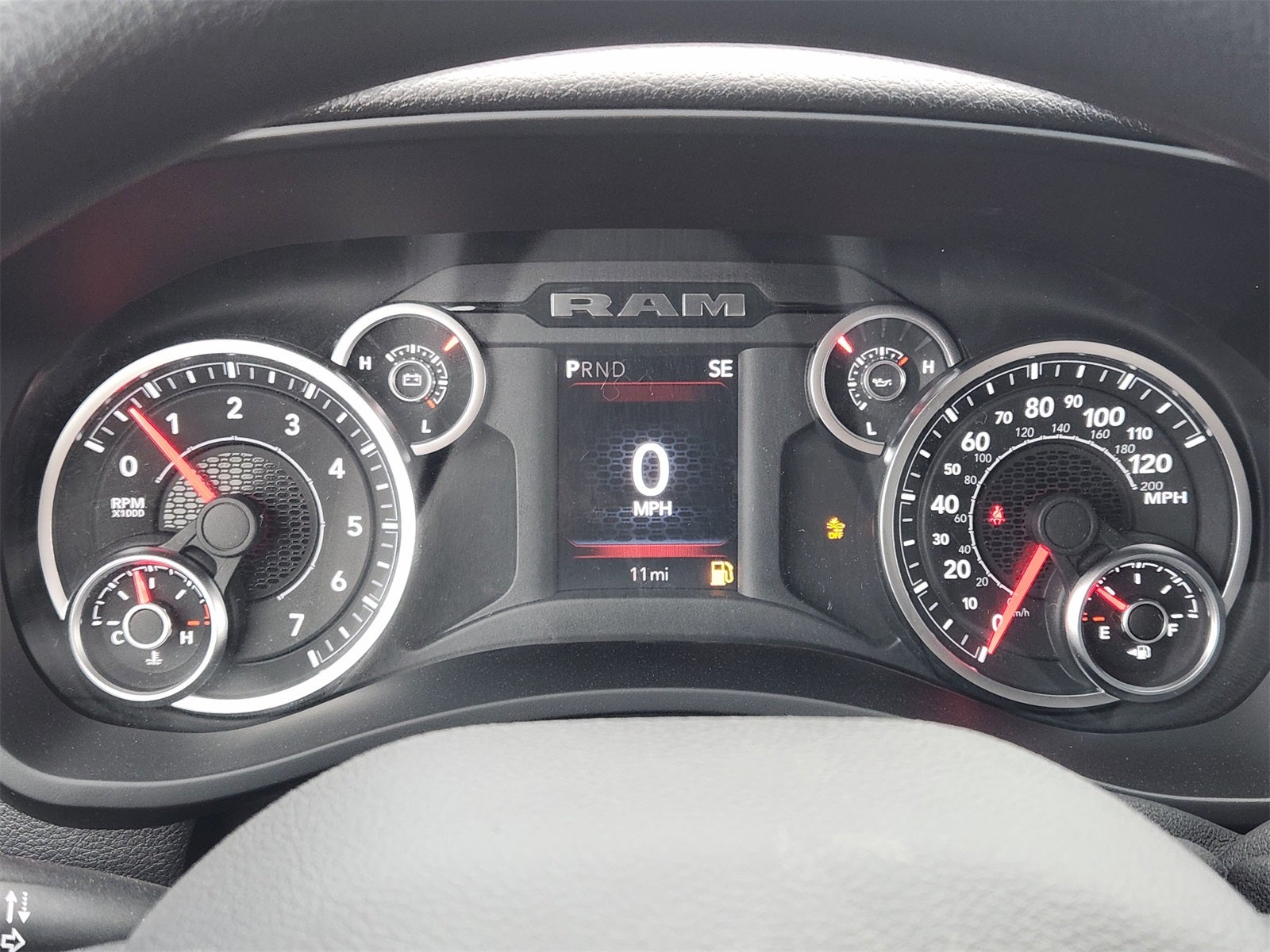 2026 RAM Ram 2500 RAM 2500 BLACK EXPRESS CREW CAB 4X4 6'4' BOX