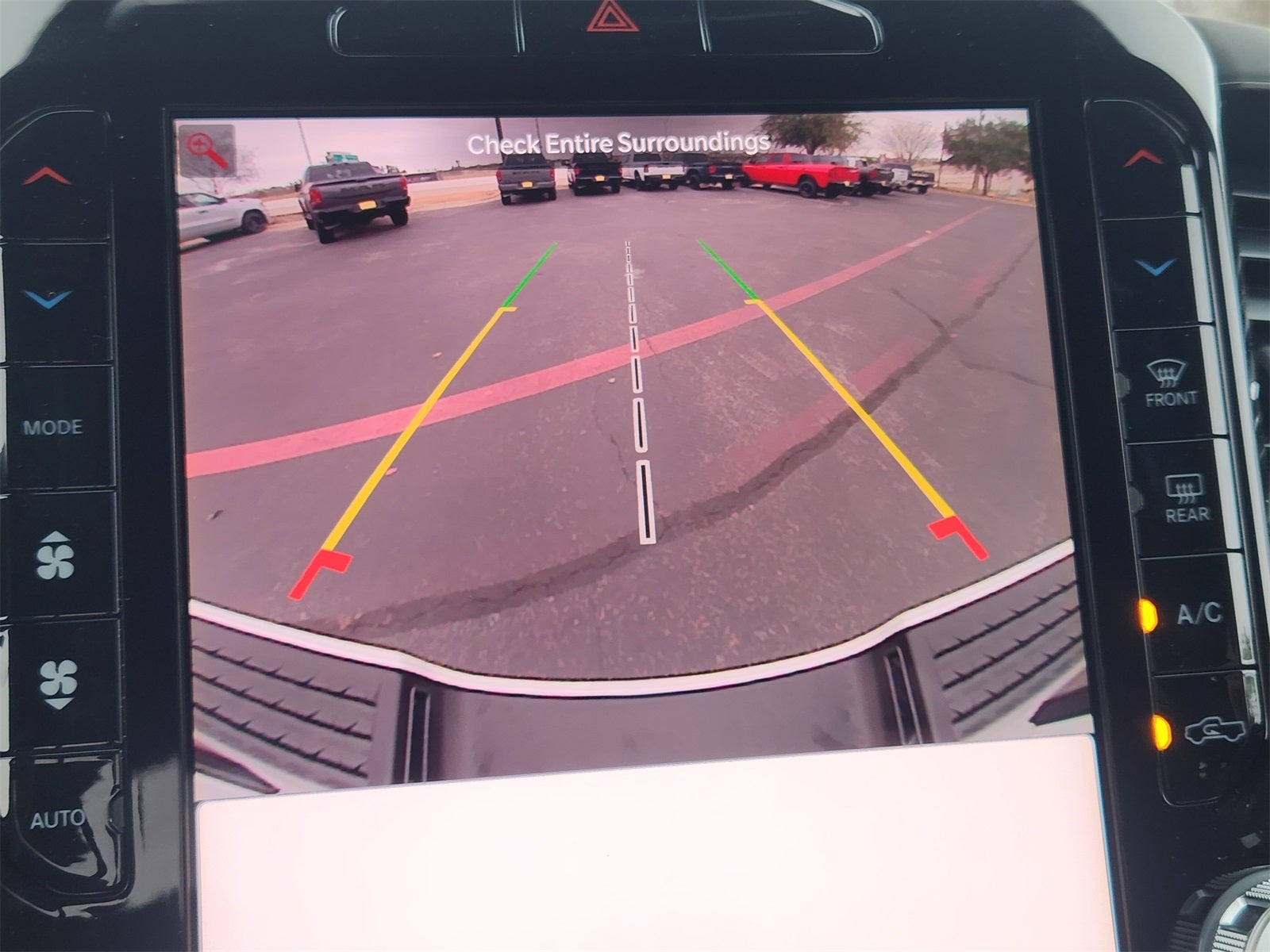 2026 RAM Ram 2500 RAM 2500 BLACK EXPRESS CREW CAB 4X4 6'4' BOX