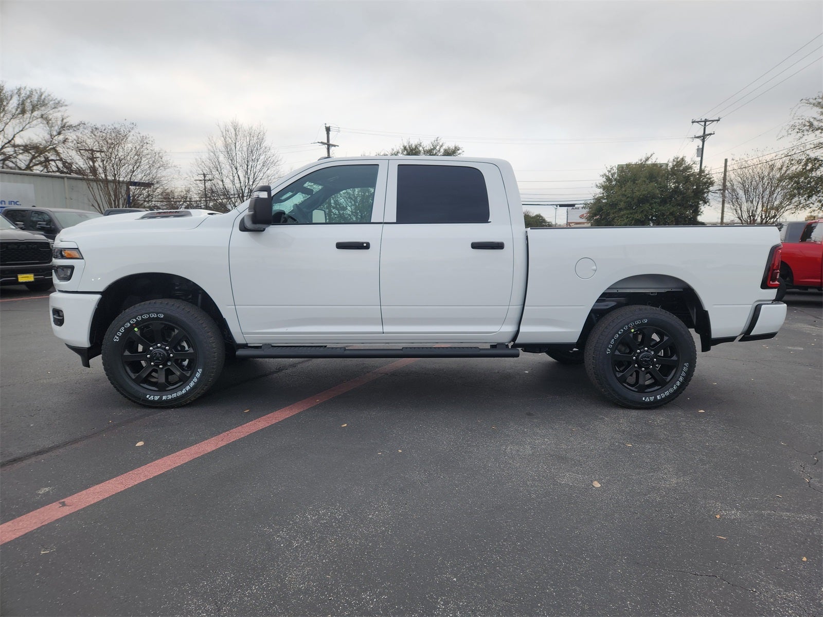 2026 RAM Ram 2500 RAM 2500 BLACK EXPRESS CREW CAB 4X4 6'4' BOX