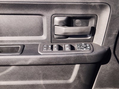 2026 RAM Ram 2500 RAM 2500 BLACK EXPRESS CREW CAB 4X4 6'4' BOX