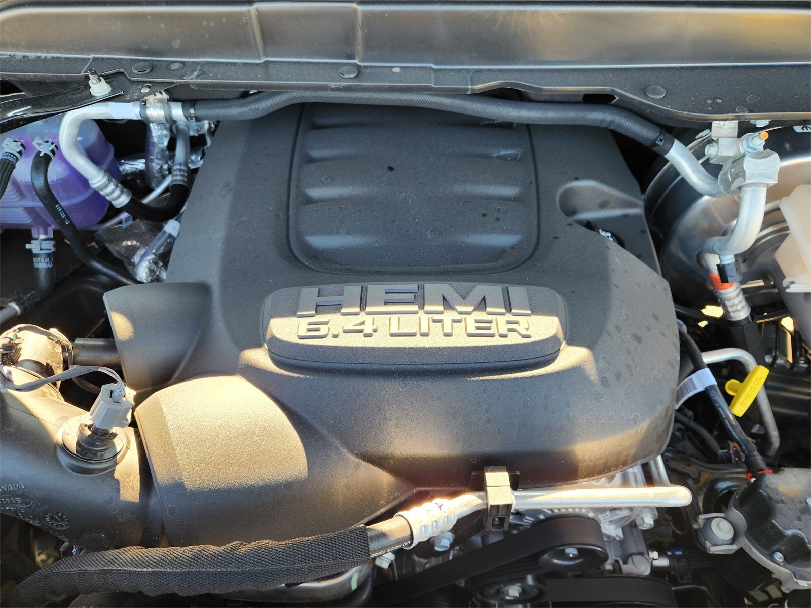 2026 RAM Ram 2500 RAM 2500 BLACK EXPRESS CREW CAB 4X4 6'4' BOX