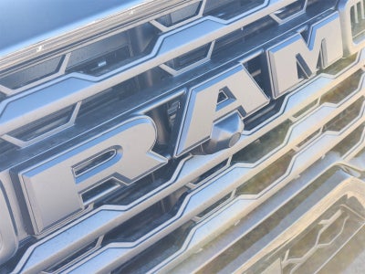 2026 RAM Ram 2500 RAM 2500 BLACK EXPRESS CREW CAB 4X4 6'4' BOX