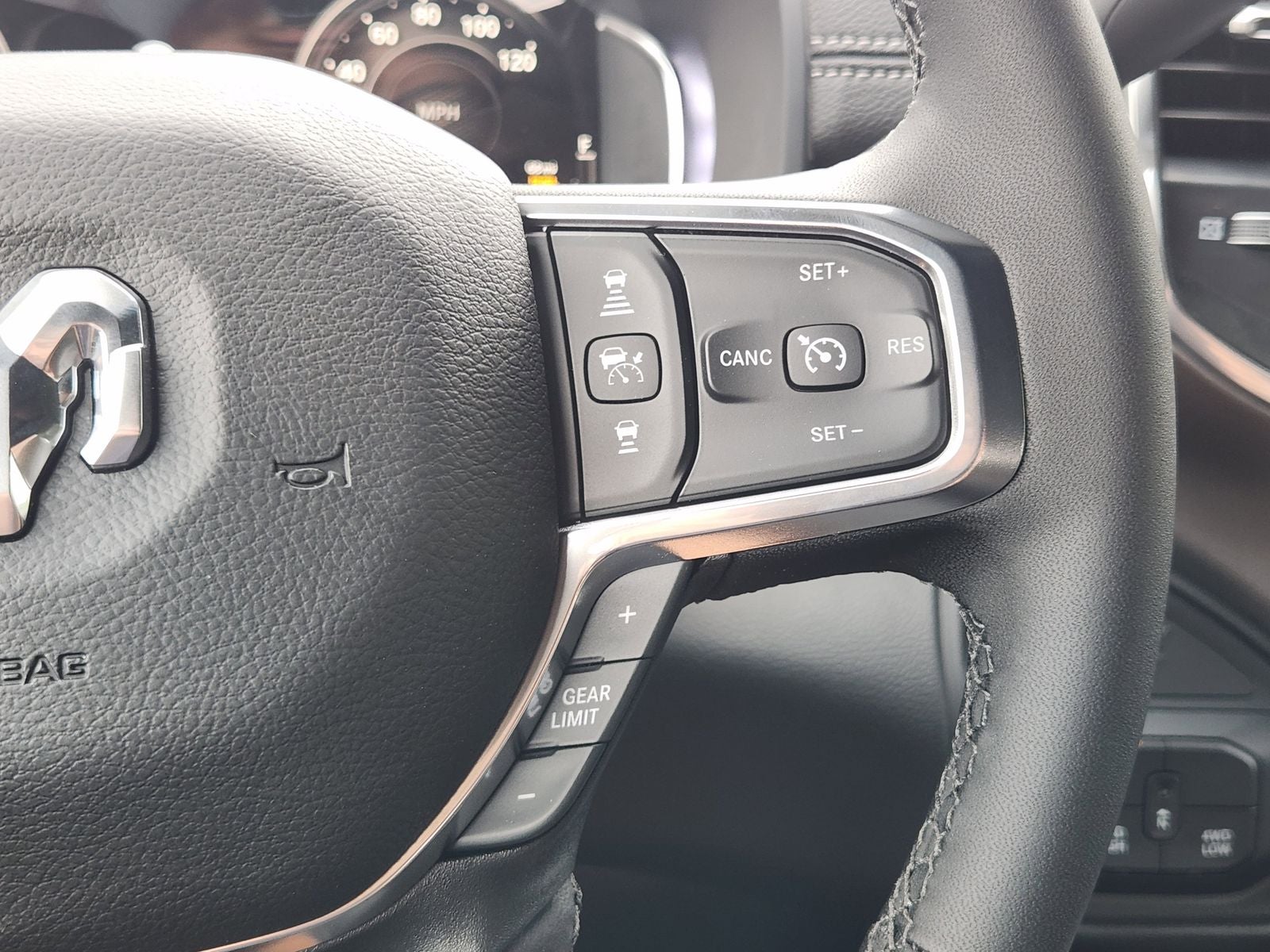 2026 RAM Ram 2500 RAM 2500 LARAMIE CREW CAB 4X4 6'4' BOX