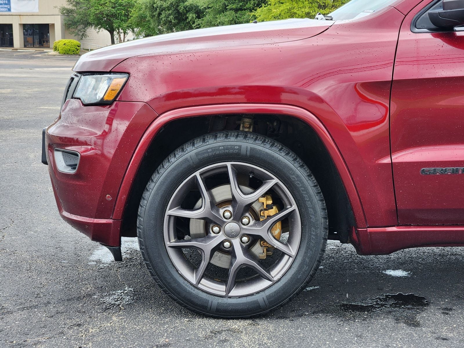 2021 Jeep Grand Cherokee 80th Anniversary Edition