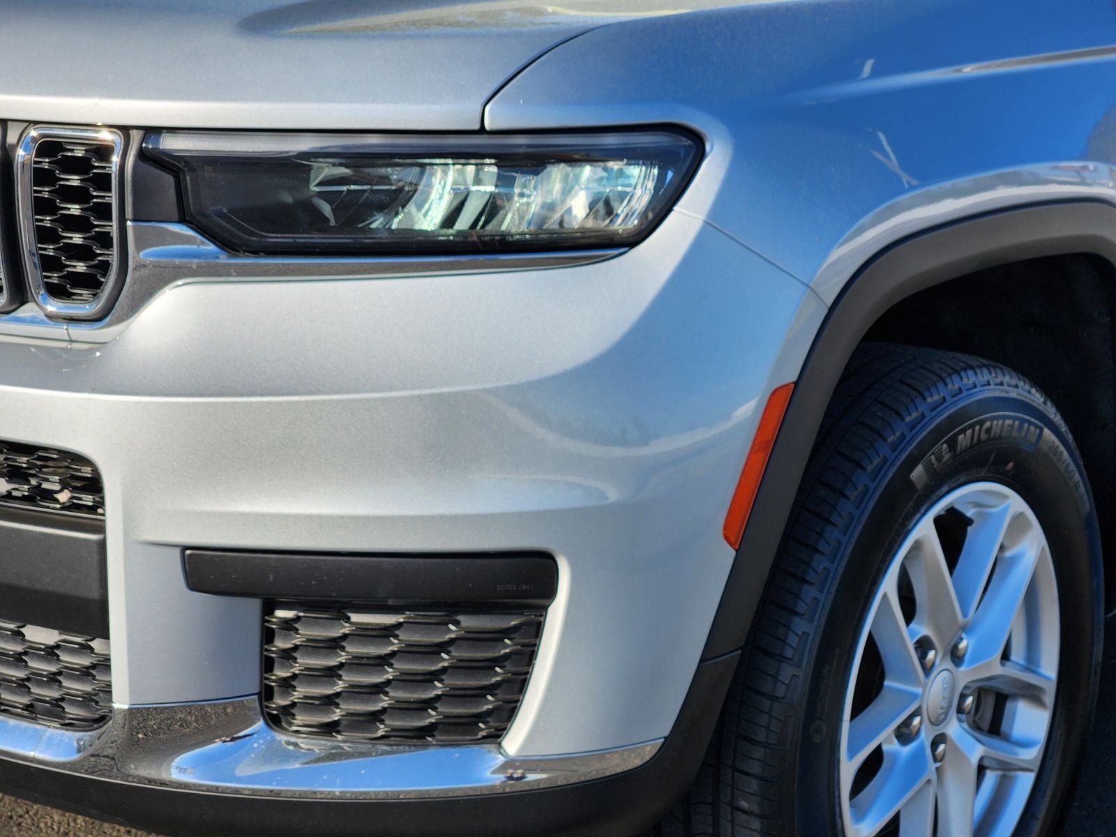 2022 Jeep Grand Cherokee L Laredo