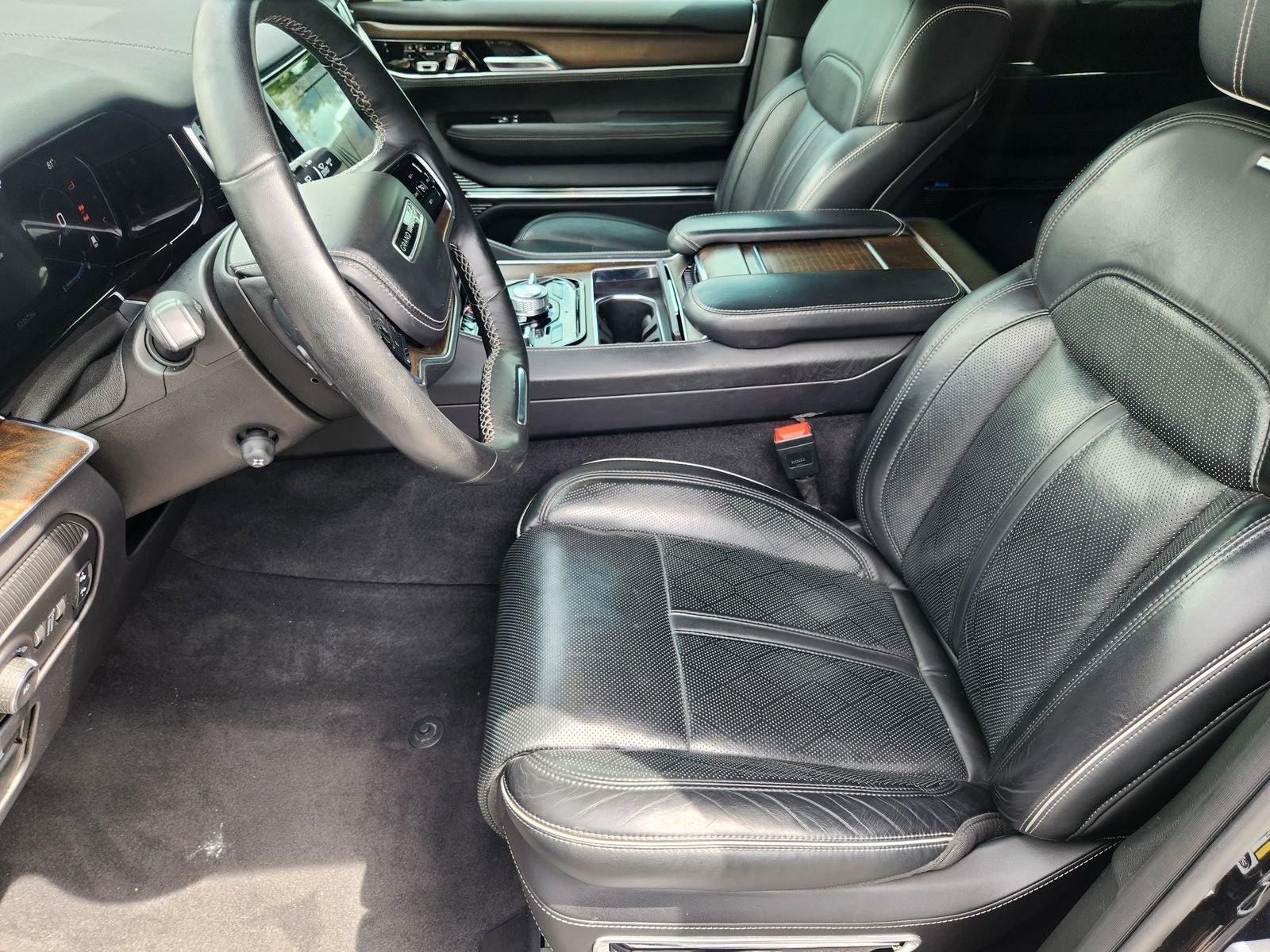 2023 Jeep Grand Wagoneer Series II