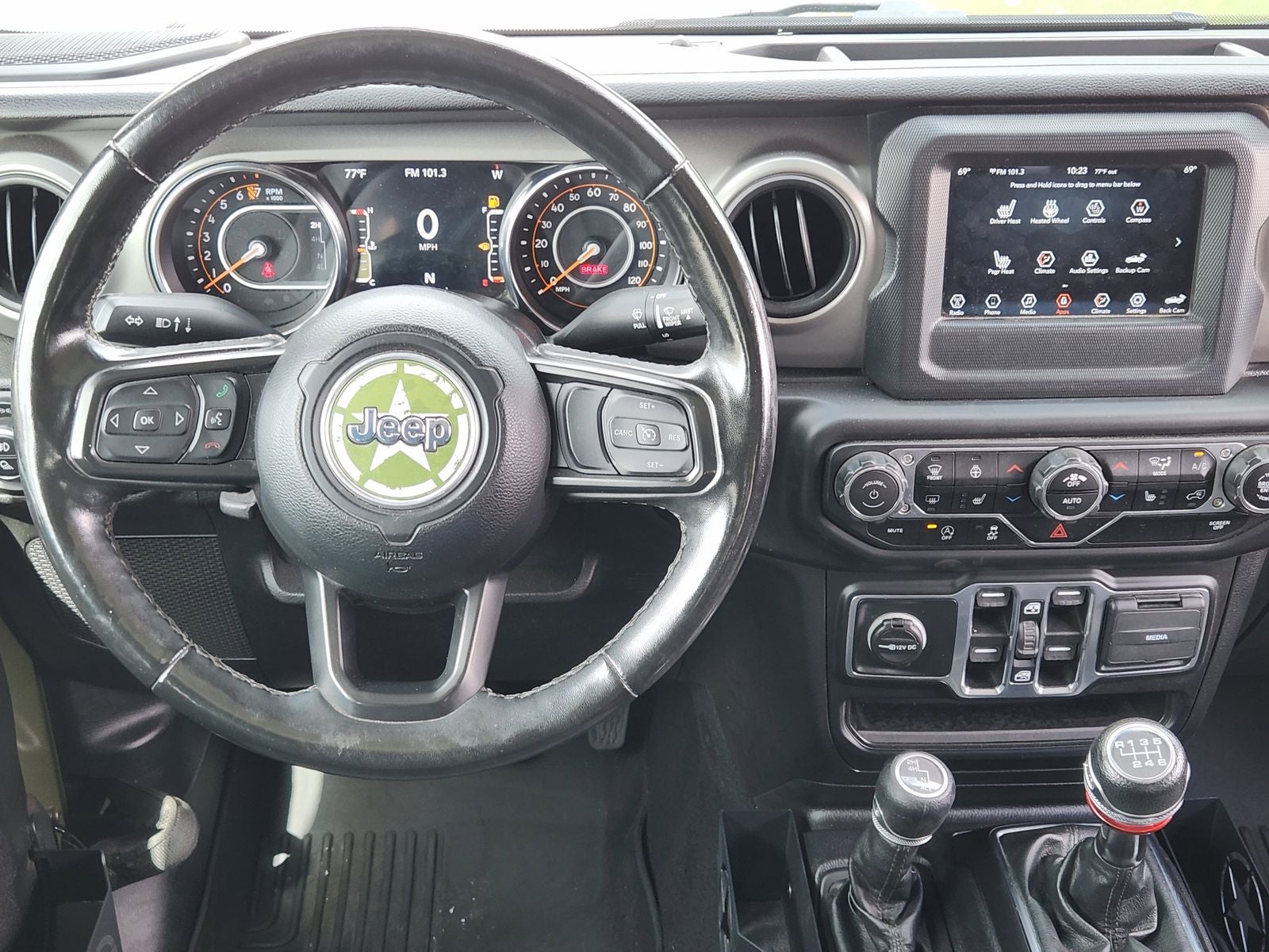 2021 Jeep Gladiator Sport