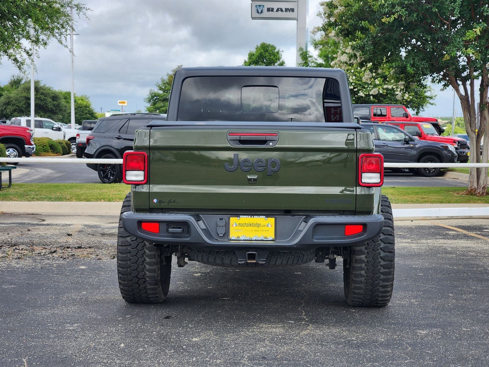 2021 Jeep Gladiator Sport