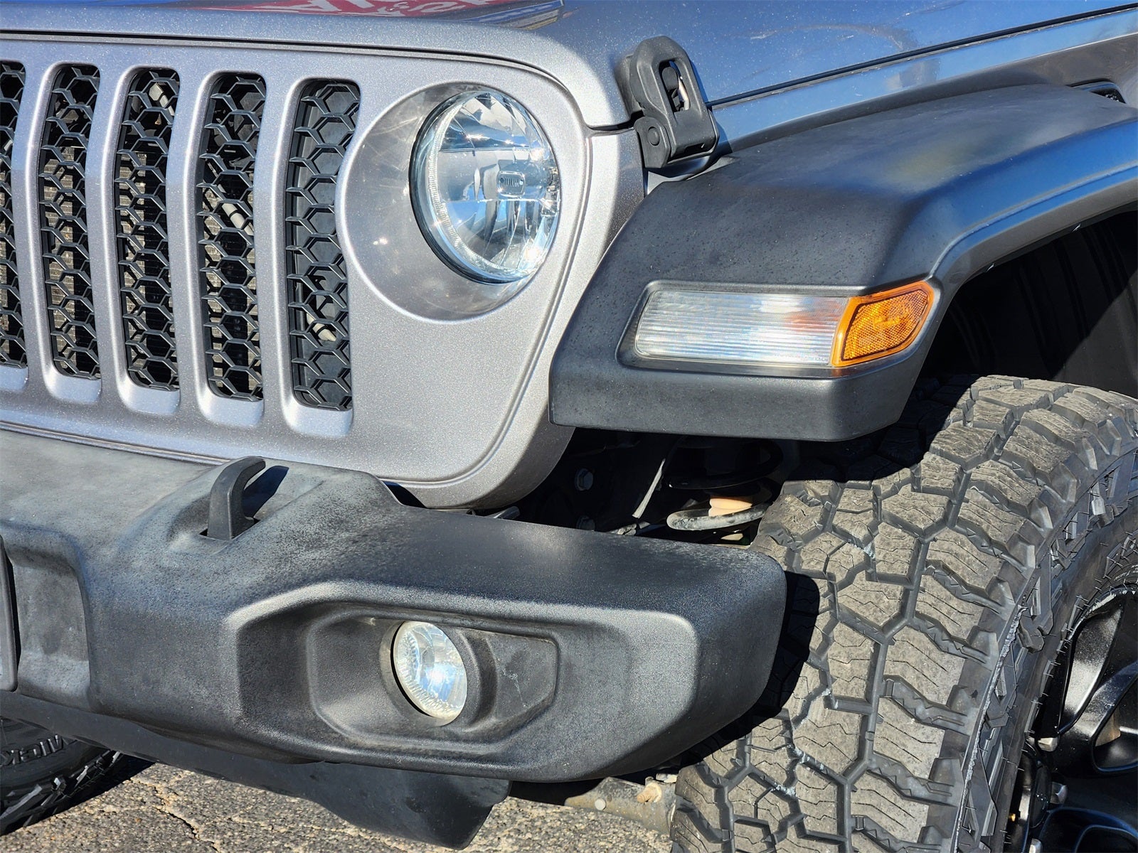 2020 Jeep Gladiator Sport