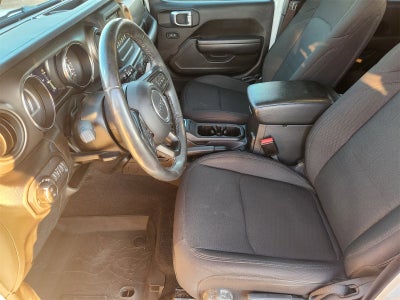 2022 Jeep Gladiator Willys