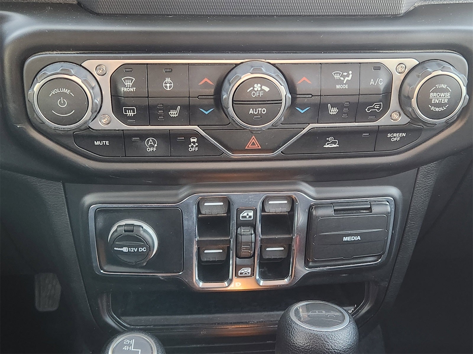 2022 Jeep Gladiator Willys