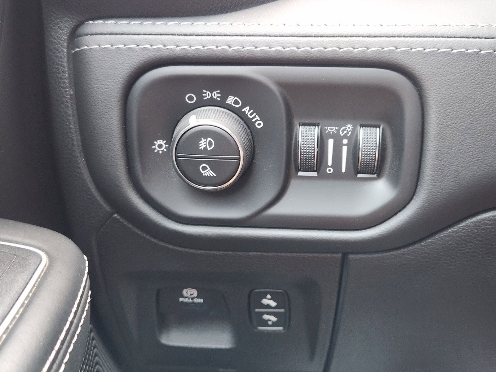 2021 RAM 1500 Limited