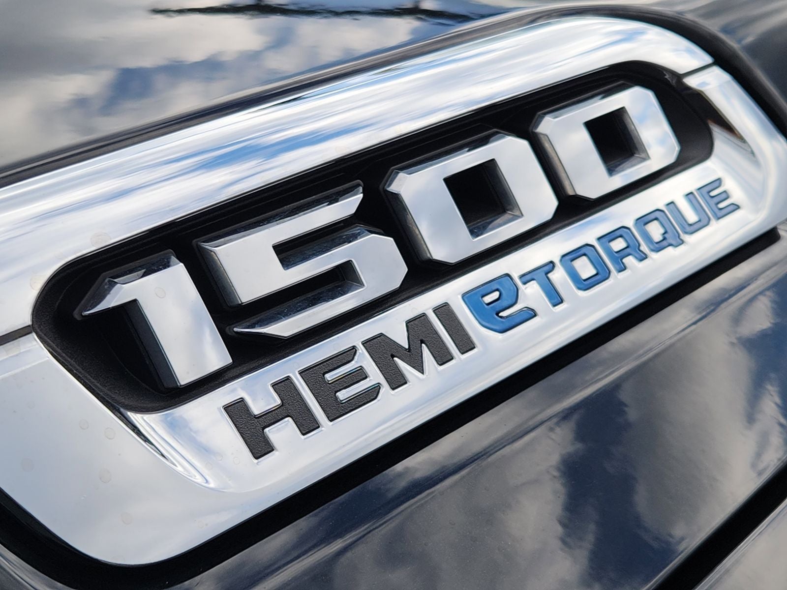 2024 RAM 1500 Laramie