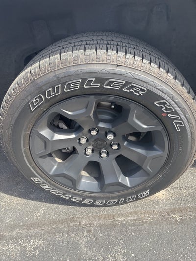 2025 RAM 1500 Big Horn/Lone Star