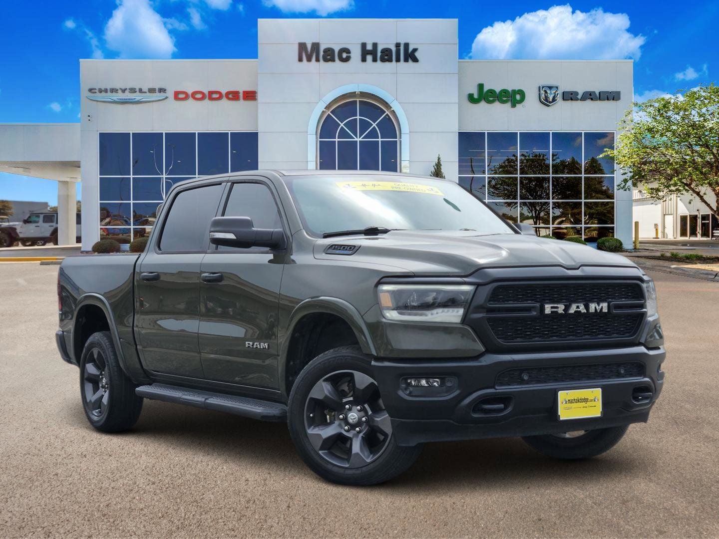 2021 RAM 1500 Big Horn/Lone Star 4x4 Crew Cab 5'7's photo