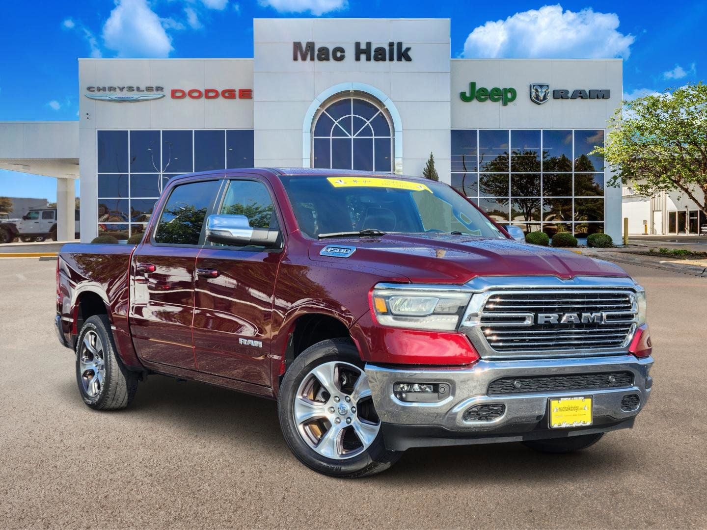 2023 RAM 1500 Laramie 4x4 Crew Cab 5'7's photo