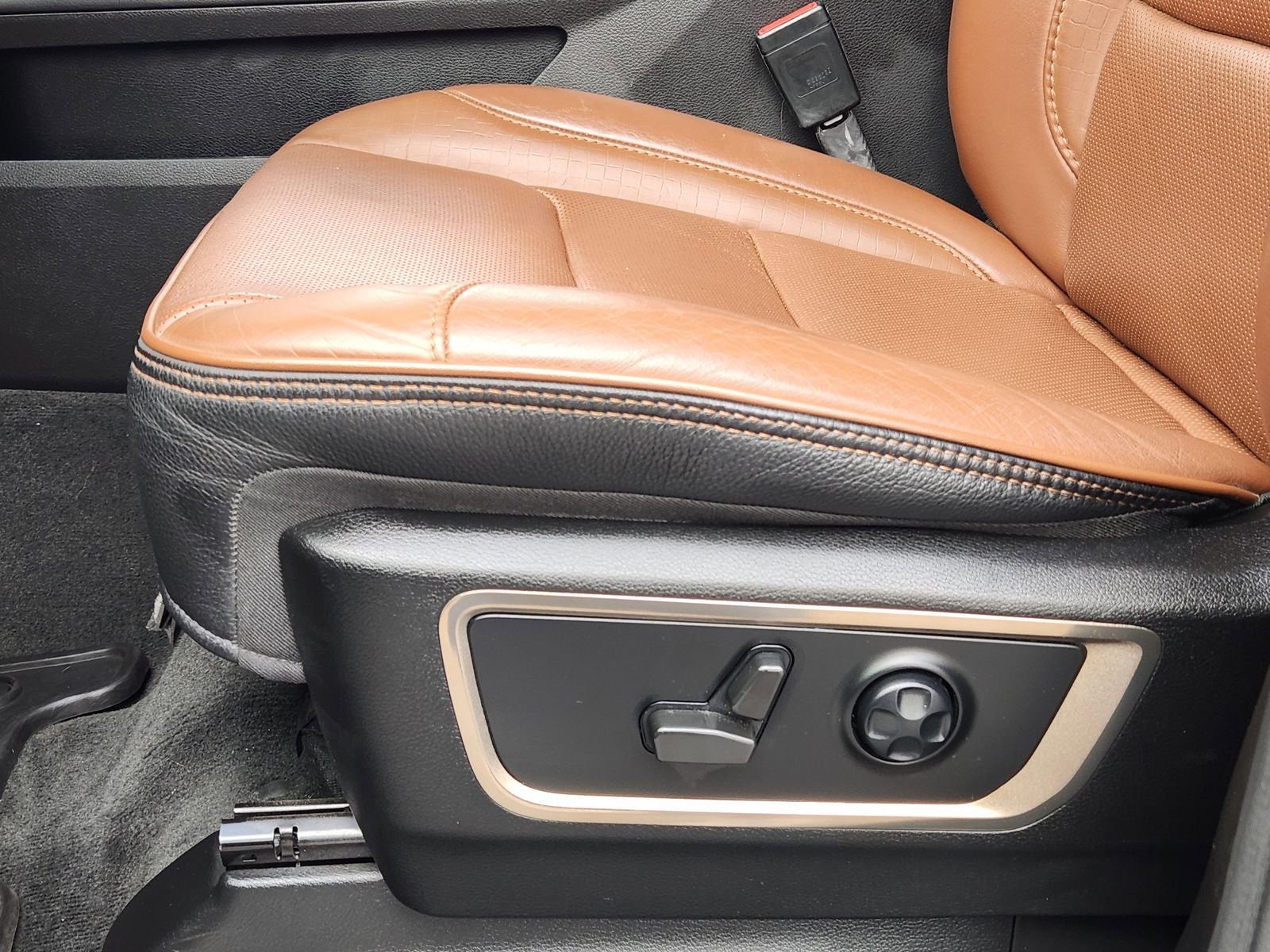 2022 RAM 1500 Laramie Longhorn