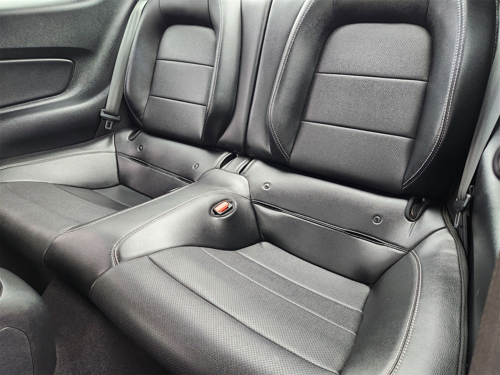 2021 Ford Mustang EcoBoost Premium