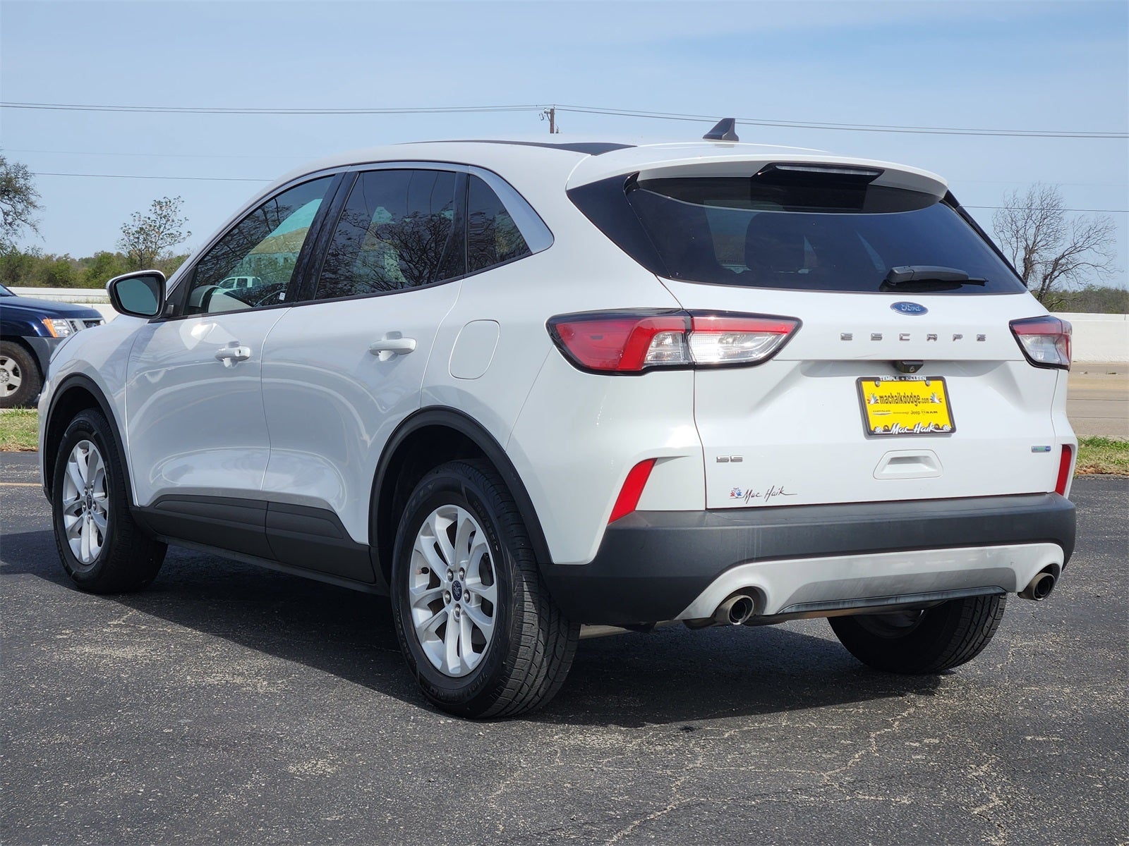 2020 Ford Escape SE