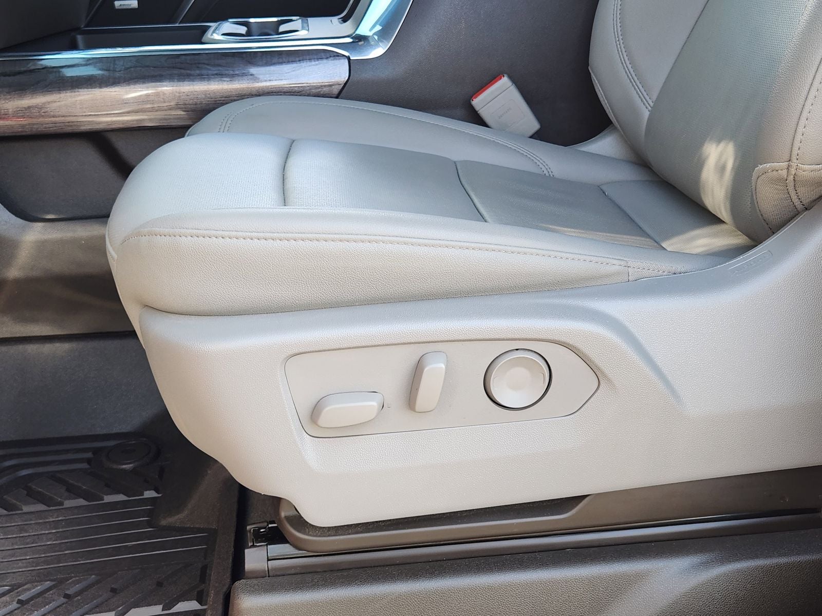 2025 Chevrolet Silverado 3500HD LTZ