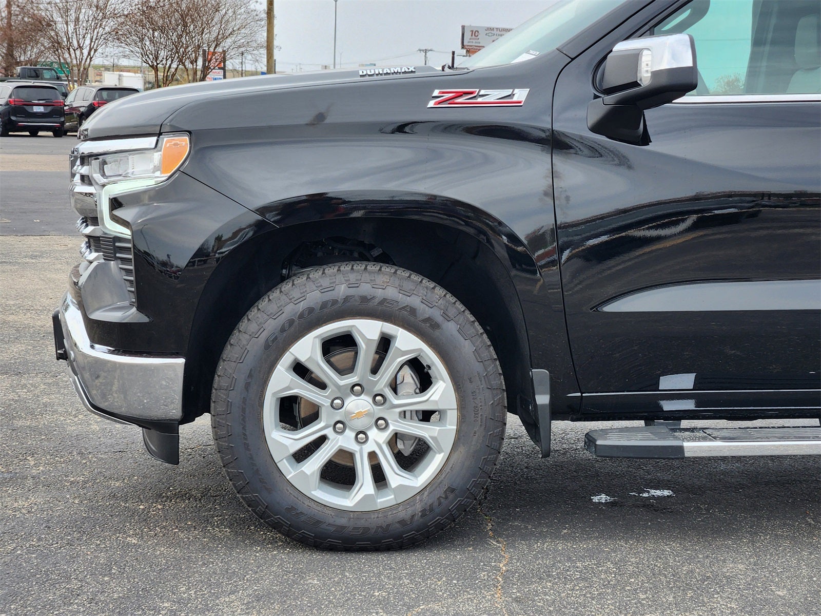 2025 Chevrolet Silverado 1500 LTZ